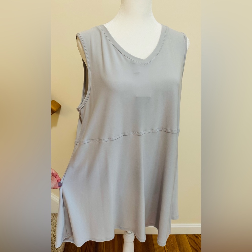 NWT - By JJ light gray, sleeveless, tank top, reversible neckline. Size medium.